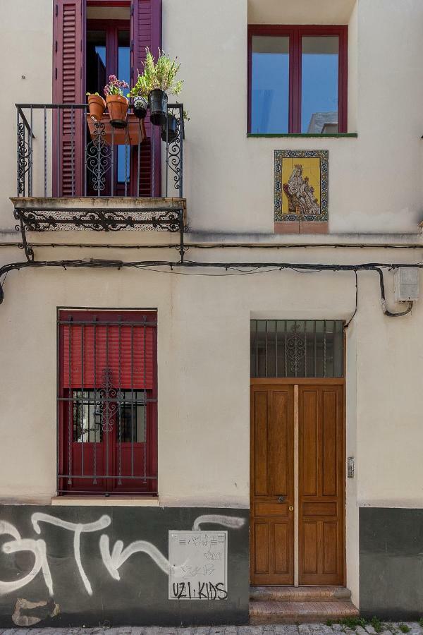 Pasaje Amores Iz. - Tranquilidad Y Vida Cultural En Centro Sevilla 4Px Exterior photo